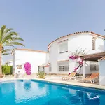 Spacious Family With Airco, Private 5x10m Pool, Sandy 300m, Free Wifi بيت للعطل