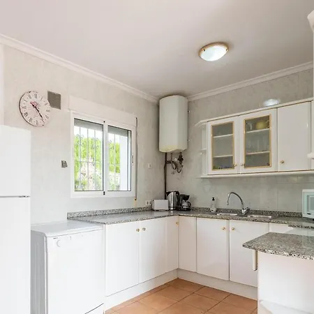 Ferienhaus 90m2, Airco 2, Pool 5x10, Sandy 200m, Wifi, Carport For 2 Cars. *