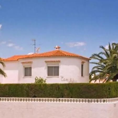90m2, Airco 2, Pool 5x10, Sandy 200m, Wifi, Carport For 2 Cars. Ferienhaus