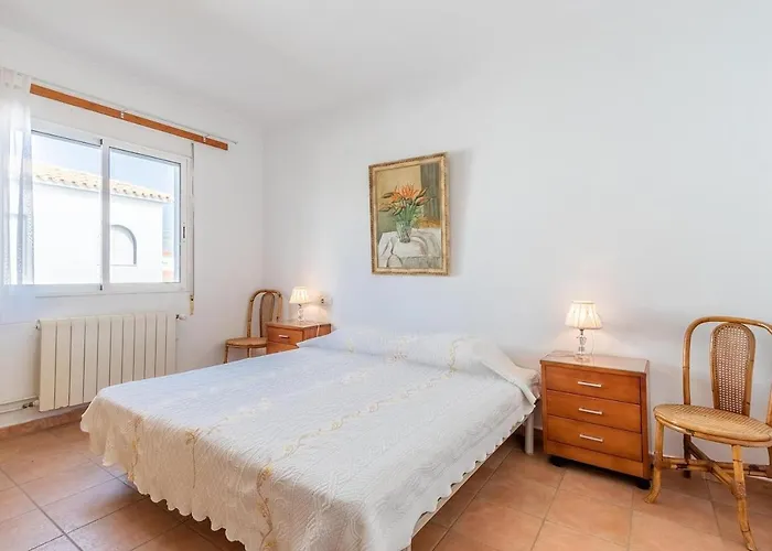 Dom wakacyjny Spacious Family With Airco, Private 5x10m Pool, Sandy 300m, Free Wifi *