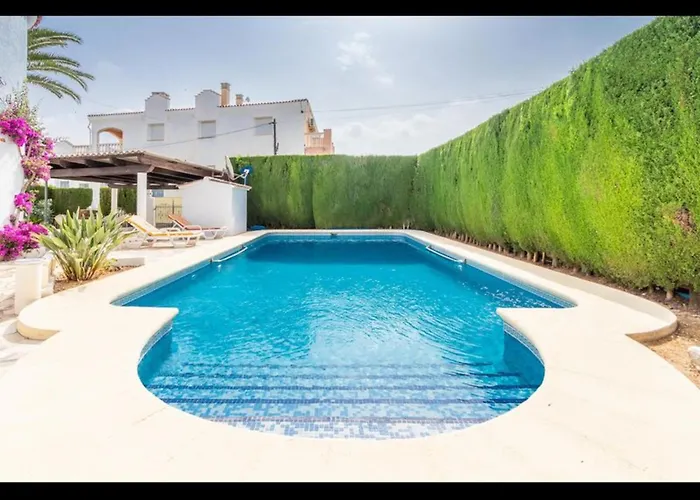 Dom wakacyjny Spacious Family With Airco, Private 5x10m Pool, Sandy 300m, Free Wifi Denia